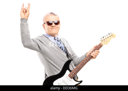 Cool uomo di mezza età con una chitarra elettrica Foto Stock