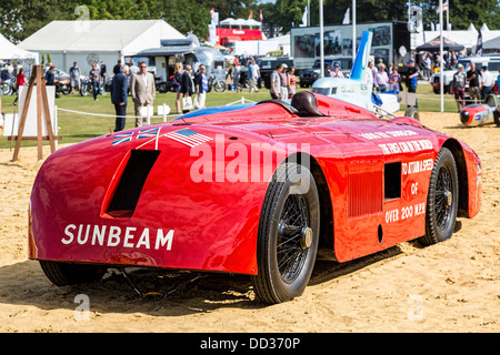 1926 Sunbeam 1000HP Record di velocità su terra auto di rottura. Sul display a 2013 Goodwood Festival of Speed, Sussex, Regno Unito. Foto Stock