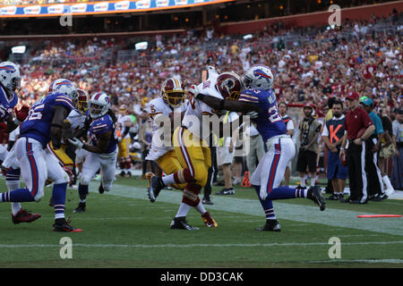 Sabato 24 Agosto, 20133, Washington Redskins ospita le fatture della Buffalo di FedEx Campo in Landover Maryland per il terzo gioco di preseason. Washington Redskins vincere 30-7. Credito: Khamp Sykhammountry/Alamy Live News Foto Stock