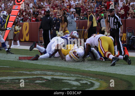 Sabato 24 Agosto, 20133, Washington Redskins ospita le fatture della Buffalo di FedEx Campo in Landover Maryland per il terzo gioco di preseason. Washington Redskins vincere 30-7. Credito: Khamp Sykhammountry/Alamy Live News Foto Stock