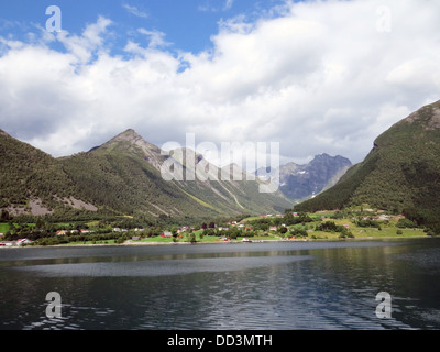 Fiordo norvegese. Foto Tony Gale Foto Stock