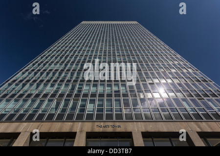 L'Università di Sheffield Arts Tower (1965) progettato da Gollins, Melvin, Ward e partner. Foto Stock