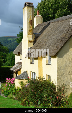 Cottage di prua, Selworthy, Somerset, Inghilterra, Regno Unito Foto Stock