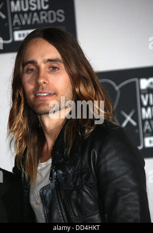 Brooklyn, New York, Stati Uniti d'America. 25 Ago, 2013. Noi musicista e attore Jared Leto pone nella sala stampa del MTV Video Music Awards presso la Barclays Center di Brooklyn, New York, Stati Uniti d'America, 25 agosto 2013. Foto: Hubert Boesl/dpa/Alamy Live News Foto Stock