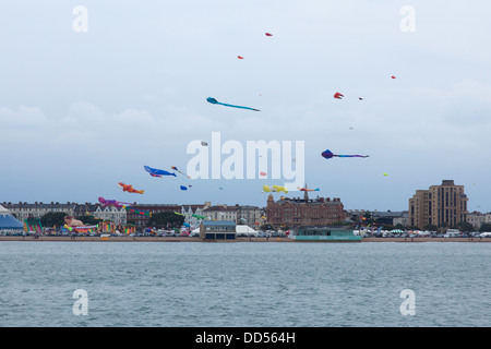 Portsmouth International Kite Festival, Southsea Common, Clarence Esplanade, Southsea, Portsmouth, Inghilterra, REGNO UNITO Foto Stock