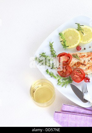 Salmone alla griglia withe limone e spezie Foto Stock