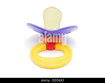Bambini il ciuccio su sfondo bianco Foto Stock