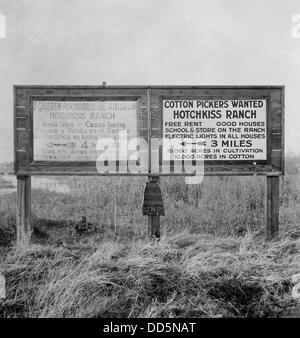 Indicazioni per i lavoratori migranti in spagnolo e in inglese di Fresno, 1933. Spagnolo e Inglese lettori sono diretti a campi separati. Foto Stock