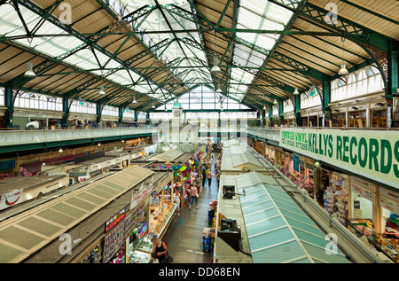 Cardiff il mercato coperto un mercato vittoriano hall Cardiff City Centre South Glamorgan South Wales GB, Regno Unito e Unione europea, Europa Foto Stock