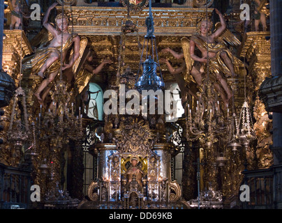 Principale alterare gotica Cattedrale di San Giacomo a Santiago de Compostela Galizia Spagna Foto Stock