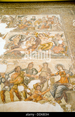 Appolo e Marsia Mosaico, Casa di Aion, parco archeologico, Paphos, Cipro. Foto Stock