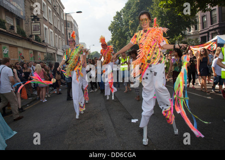 Carnevale di Notting Hill, Londra, Regno Unito. Celebrazione del West Indian / cultura dei Caraibi e in Europa la più grande festa di strada. Foto Stock