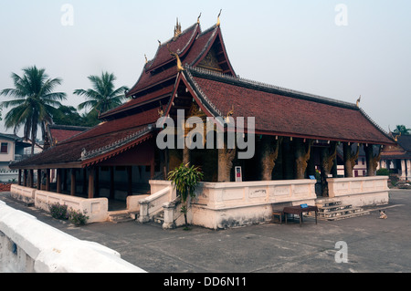 Elk209-1400 Laos Luang Prabang, Wat Mai, 1821, sim Foto Stock