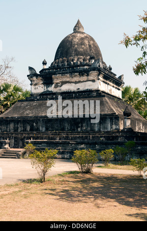 Elk209-1461v Laos Luang Prabang, Wat Wisunarat (Wat Visoun), che Pathum (che Makmo Anguria Stupa) Foto Stock