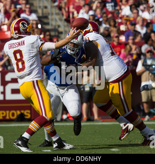 24 agosto 2013, Landover, MD FedEx campo Washington Redskins assume le fatture della Buffalo per il terzo gioco di preseason per 2013. Foto Stock