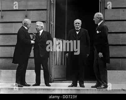 Consiglio di quattro della conferenza di pace. I leader degli Alleati vincitori della I Guerra Mondiale presso l'Hotel Crillon, Parigi, Francia. Foto Stock