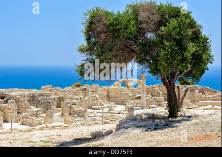 Resti di una basilica paleocristiana nella città antica Kourion su Cipro Foto Stock