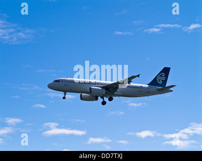 Dh aereo aereo NZ Air New Zealand Airbus A320-232 piano lato passeggero Foto Stock