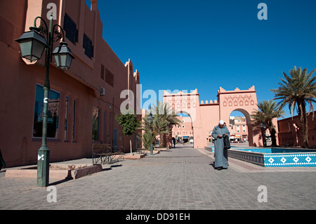 La vita quotidiana nella città di Ouarzazate centro, Marocco Foto Stock