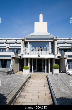 Nuovo tribunale di Cristo University College di Cambridge architetto Sir Denys Lasdun costruito 1966-70 Foto Stock