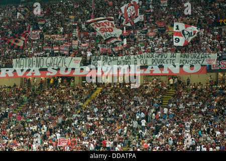 Milano tifosi, 28 agosto 2013 - Calcio : UEFA Champions League Play-off di seconda gamba match tra AC Milan 3-0 PSV Eindhoven a Stadio Giuseppe Meazza di Milano, Italia. (Foto di Maurizio Borsari/AFLO) Foto Stock