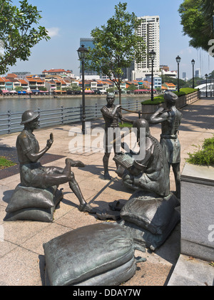 Dh Fiume Singapore a nord Boat Quay SINGAPORE bronzo statue scolpite grande emporio statua coloniale impero britannico Foto Stock