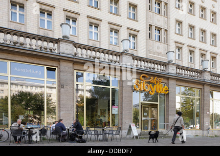 Berlino, Germania, il Cafe Sibylle in Karl-Marx-Allee a Berlino-friedrichshain Foto Stock