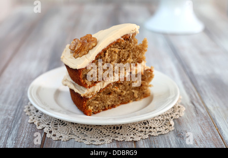 Caffè e torta alle noci Foto Stock