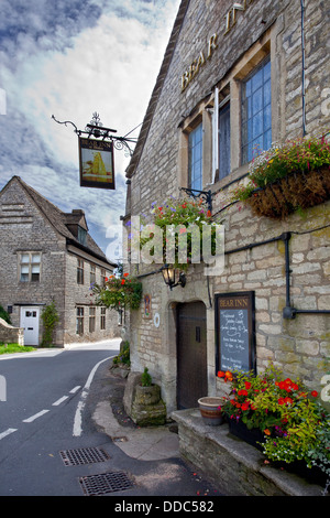 Il Bear Inn, Bisley, Gloucestershire, Inghilterra Foto Stock