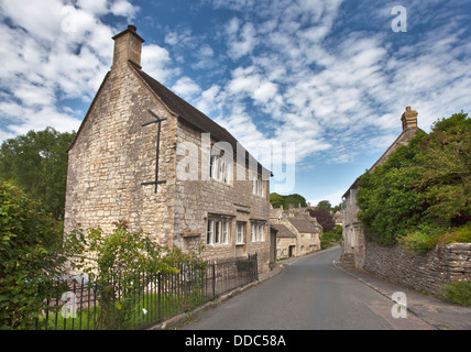 Strada di Bisley, Gloucestershire, Inghilterra Foto Stock