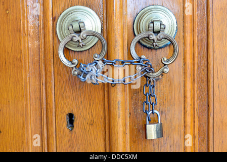 Bloccata la porta di legno Foto Stock