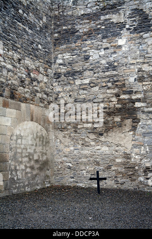 Attraversa nel cantiere di esecuzione a Kilmainham Gaol dove i ribelli sono stati eseguiti dopo la Pasqua 1916 Rising, Dublino Irlanda Foto Stock