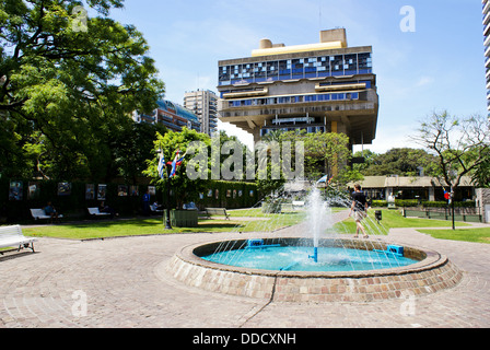 Biblioteca nazionale della Repubblica Argentina (Spagnolo: Biblioteca Nacional de la República Argentina). Buenos Aires, Argentina. Foto Stock