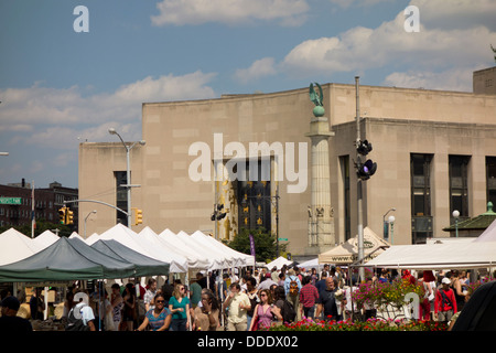 Mercato degli Agricoltori Grand Army Plaza Brooklyn NY Foto Stock