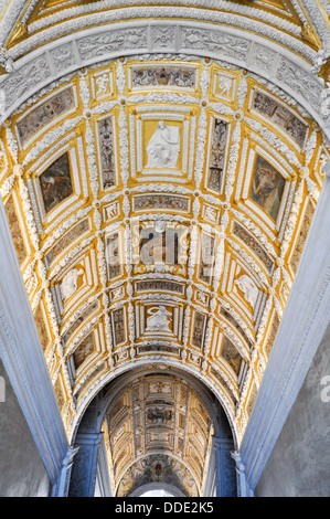 All'interno del lussuoso decorazione del palazzo dei Dogi di Venezia Italia Foto Stock