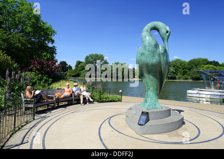 Isis scultura in bronzo, Hyde Park, London, England, Regno Unito Foto Stock