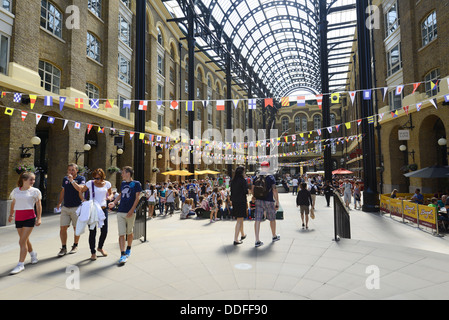 Il fieno la Galleria, Londra, Gran Bretagna, Regno Unito Foto Stock