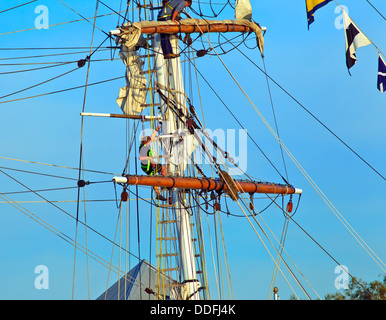 Dutch Tall Ships ancorata al pontile sul porto di Fiume in Port Adelaide Australia del Sud Foto Stock