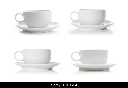Quattro Coppe bianco su bianco sfondo isolato. Foto Stock