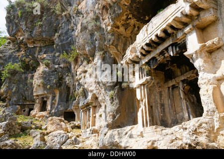 Antica città di Pinara, tombe di roccia, royal luogo di sepoltura Foto Stock