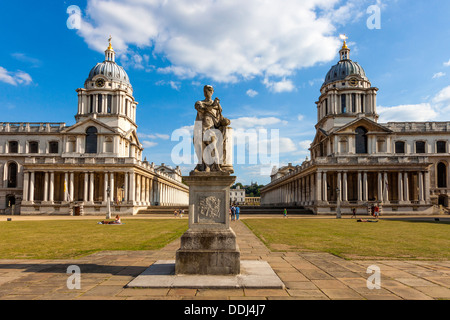 George II da Rysbrack, Old Royal Naval College di Greenwich Foto Stock