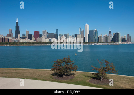 LAKESHORE SKYLINE DOWNTOWN CHICAGO ILLINOIS USA Foto Stock