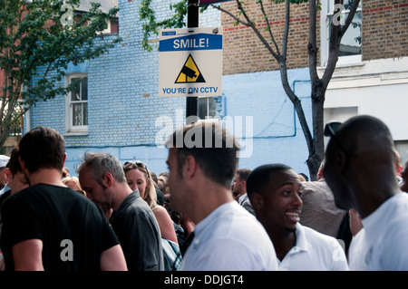 CTV avviso di sorveglianza in London street Foto Stock