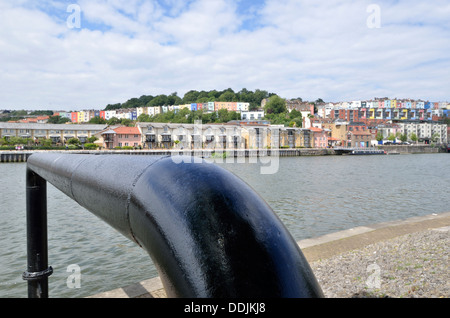 Bristol Clifton Hotwells vista da attraverso il fiume Foto Stock