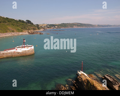 Ingresso del porto Looe Cornwall Inghilterra REGNO UNITO Foto Stock