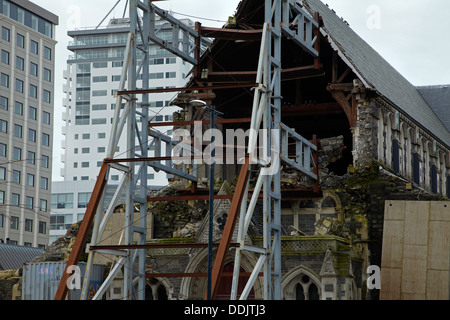 Cattedrale Chiesa di Cristo, gravemente danneggiata nel terremoto nel febbraio 2011, Piazza del Duomo, Christchurch, Nuova Zelanda Foto Stock