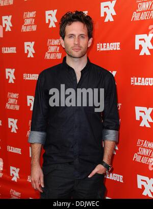 Los Angeles, CA. 3 Sep, 2013. Glenn Howerton all'arrivo è sempre il sole a Philadelphia e la League stagione anteprime partito, esca in Hollywood, Los Angeles, CA il 3 settembre 2013. © Dee Cercone/Everett raccolta/Alamy Live News Foto Stock