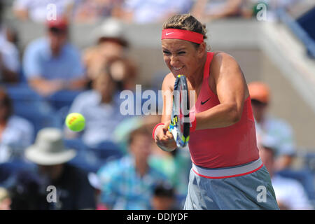 New York, America. 03Sep, 2013. Victoria Azarenka (Bel) in azione contro Ana Ivanovic (Ser) durante il quarto round della US Open da Flushing Meadows. Credito: Azione Sport Plus/Alamy Live News Foto Stock