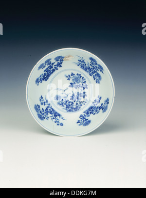 Famille rose bowl, dinastia Qing, Cina, 1736-1795. Artista: sconosciuto Foto Stock