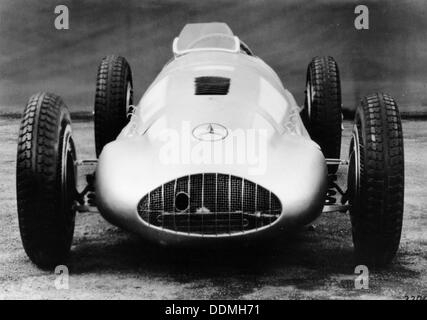 1939 Mercedes 1.5 lite auto racing, (c1939?). Artista: sconosciuto Foto Stock